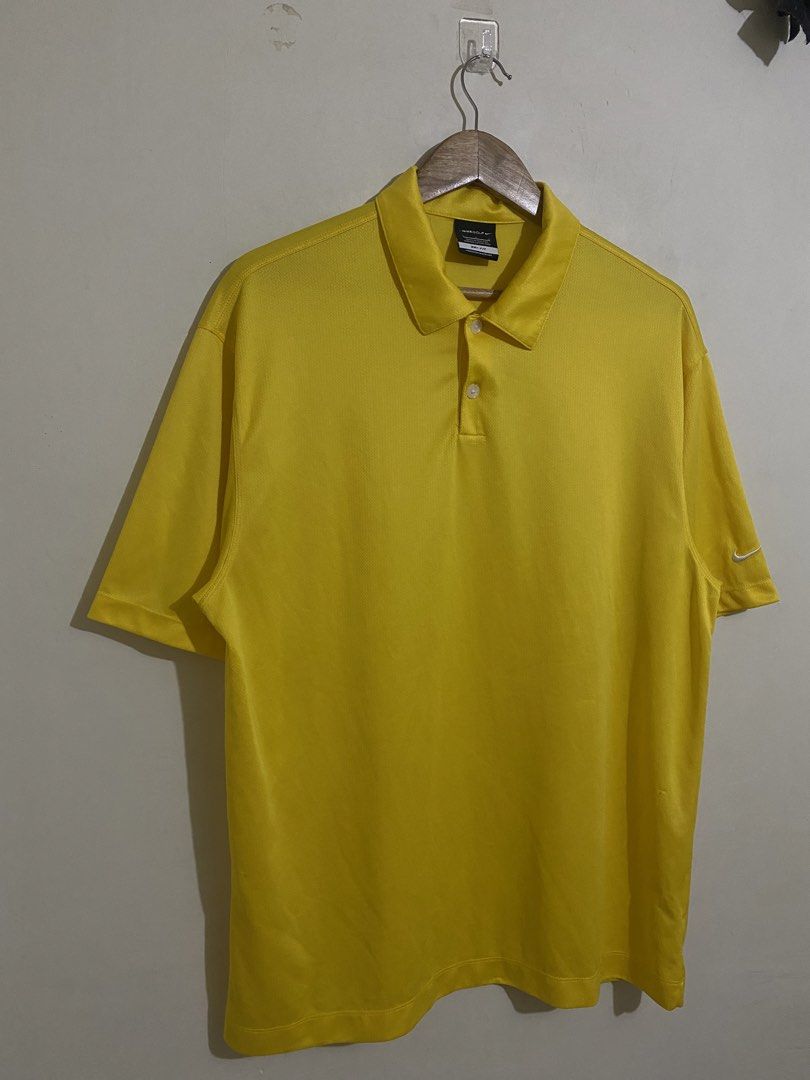 Nike Golf Dri-Fit Polo Shirt (Category: Activewear) located in Calamba. Submitted by zeusthriftfinds (Listing ID 1468458421, Image 2). Description: Nike Golf Dri-Fit Polo Shirt Size Large Width: 22 Length: 28 Excellent Condition Color Rate: 9.8/10 Issue: None 📍Calamba, Laguna 🏷️ 650 + sf 📩.