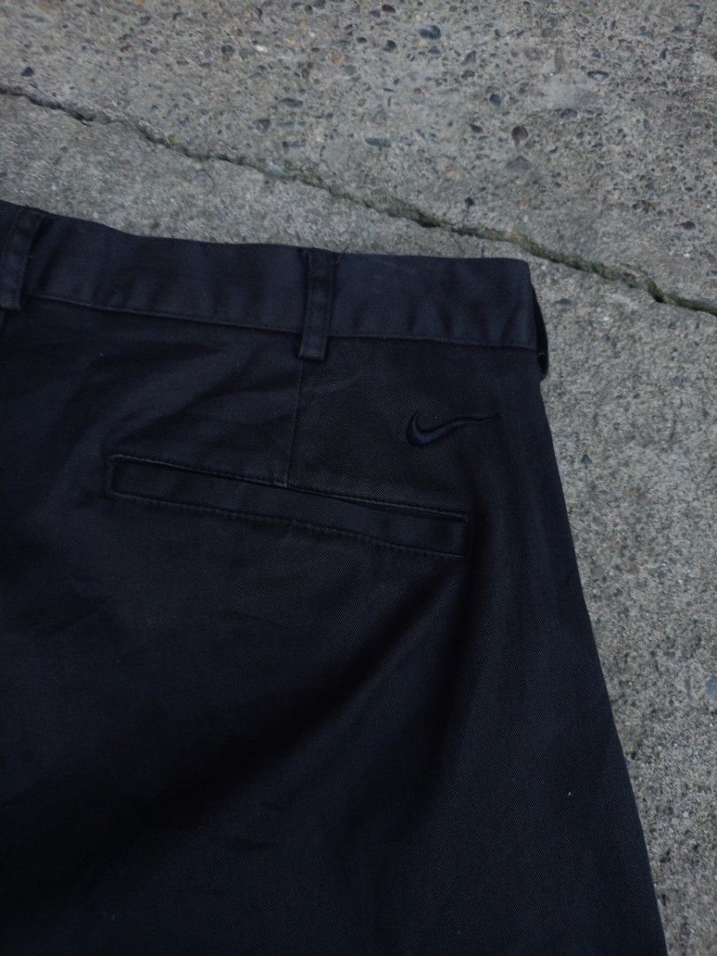 Nike Golf Men Shorts (size 32) (Category: Shorts) located in Caloocan City. Submitted by reymartthrift (Listing ID 1468361457, Image 3). Description: No issue Brand New condition 32x19 dimes freeship dm me📩.