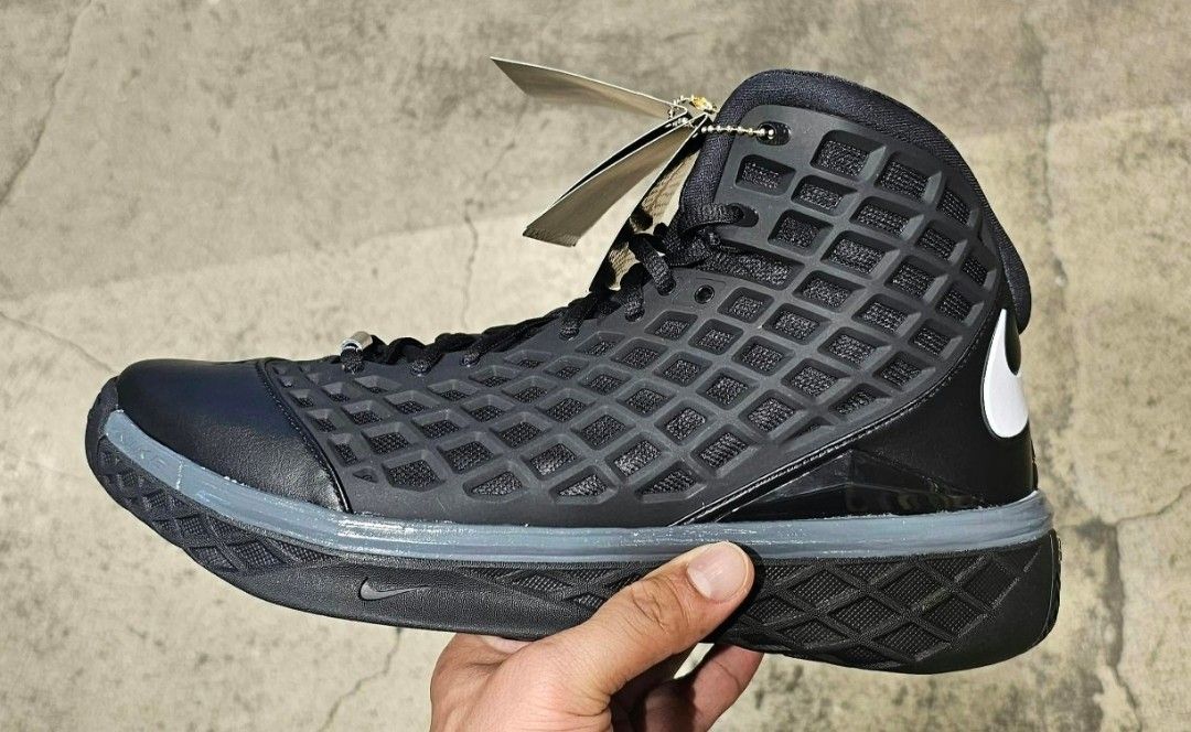 Nike Kobe 3 Black orca (Category: Sneakers) located in Quezon City. Submitted by justinkixs (Listing ID 1468290082, Image 1). Description: size 8-13 bnew legit.