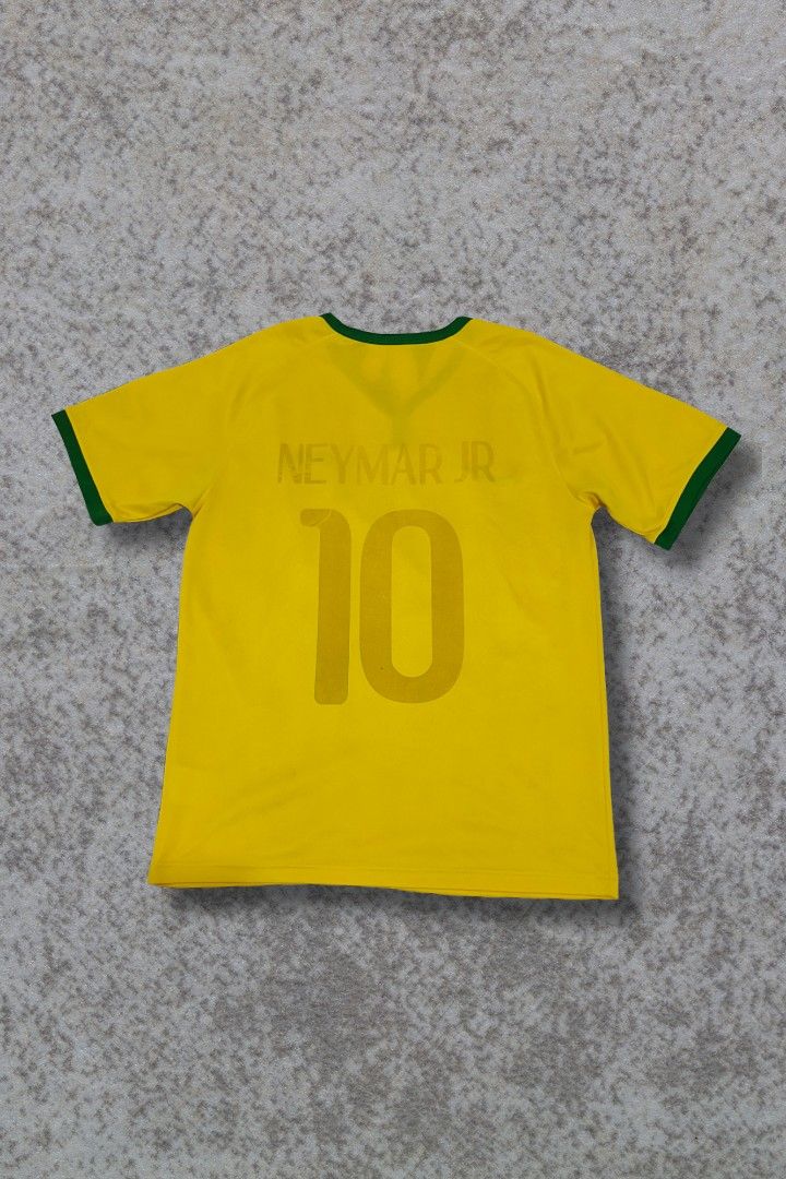 Nike Neymar 10 Jersey (Category: Tshirts & Polo Shirts ) located in Manila. Submitted by gmixgarments (Listing ID 1468494907, Image 2). Description: DETAILS ‼️‼️ ‎ ‎Neymay Nike Jersey 10 ‎ ‎W:19 ‎L:26 ‎ ‎ ‎Color rate:8/10 ‎Condition:8/10 ‎Issue: Stains ‎ ‎Price:500 ‎ ‎ ‎🔹Metro Manila ‎🔹Manage your expectations ‎🔹All items are thrifted ‎🔹Color may vary due to lighting ‎🔹Payment first ‎🔹Cod available(Manila area) ‎🔹Shipping through Jnt/Lalam