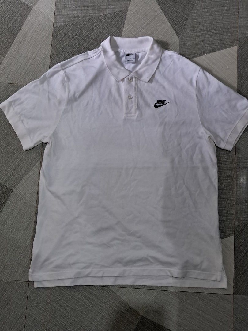 Nike polo tshirt (Category: Tshirts & Polo Shirts ) located in Cebu City. Submitted by chill_zy (Listing ID 1468343947, Image 1). Description: .