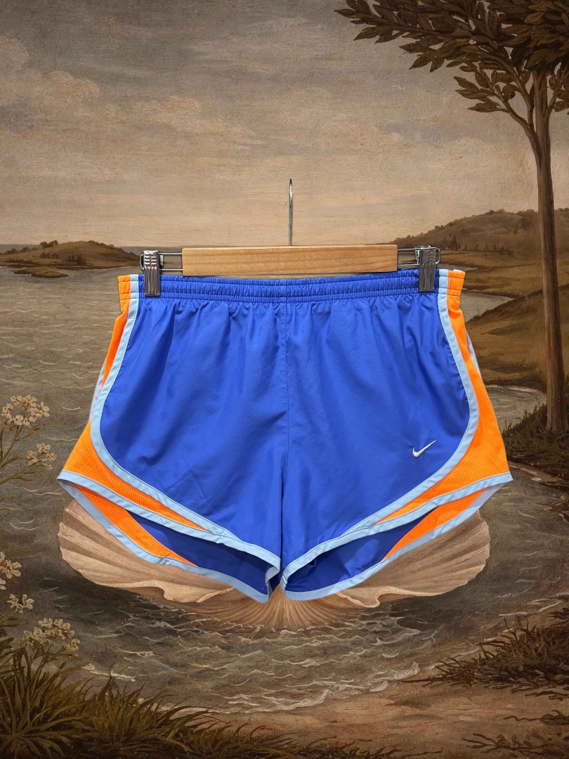 Nike running drifit shorts (Category: Activewear) located in Dasmarinas. Submitted by thrifteefinds (Listing ID 1468363221, Image 1). Description: Nike running drifit shorts Size: M 28-30WL 10L Excellent condition M/Mine: 450 DM: Name | Contact | Address & Brgy Please comment MINE only if you’re 100% sure and ready to pay. No return or exchange .