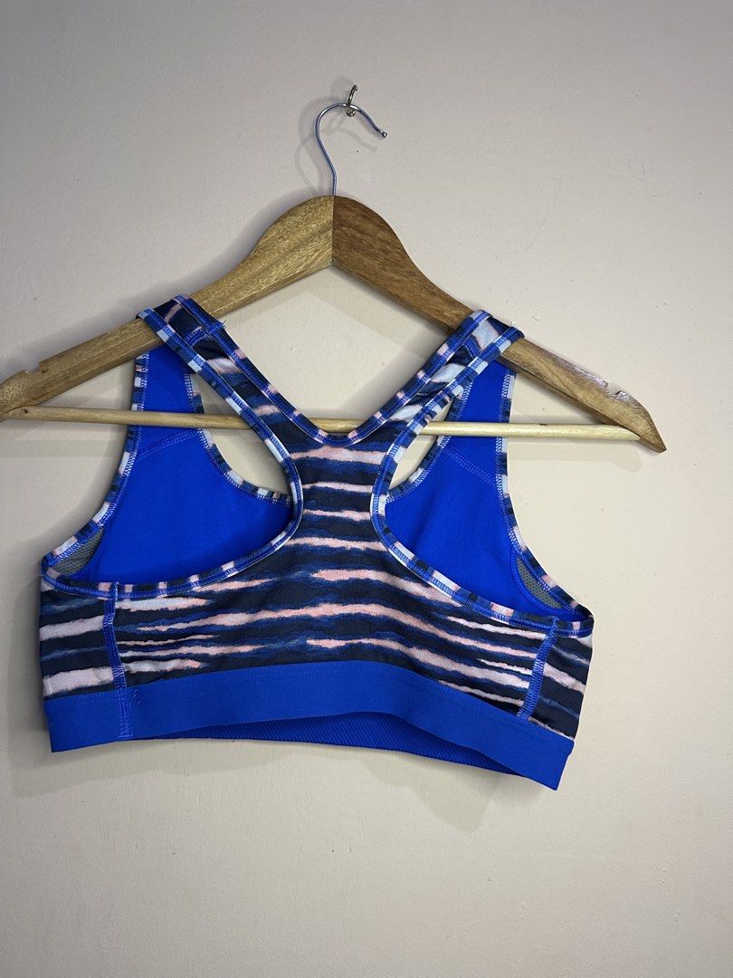 NIKE SPORTS BRA (Category: Activewear) located in Manila. Submitted by bendeictsthrift53 (Listing ID 1468312642, Image 2). Description: -NIKE SPORTS BRA - EXCELLENT CONDITION - CUT WASH TAG ONLY ANG ISSUE - BRAND NEW CONDITION - COLOR RATE 9.5/10 - SIZE LARGE - ALREADY WASH NAPO .