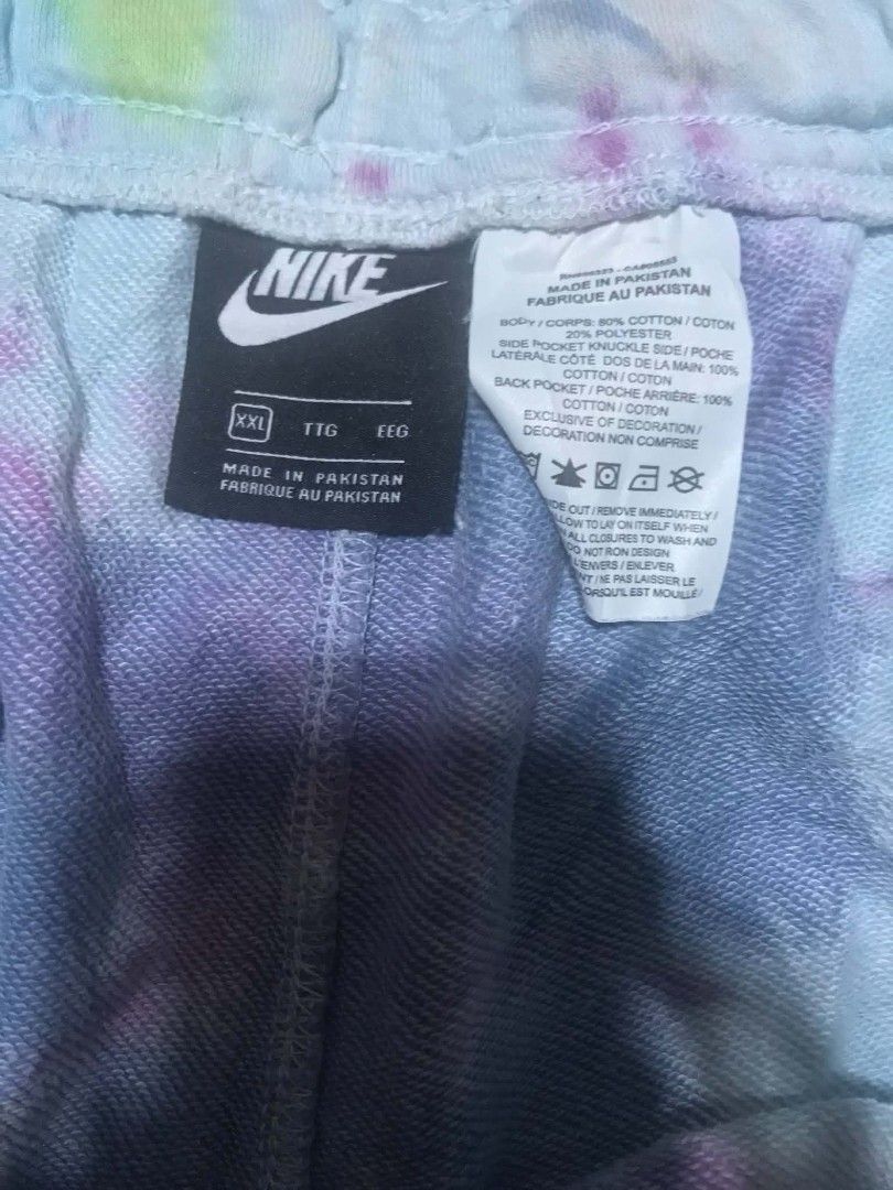 nike tie dye short (Category: Shorts) located in Manila. Submitted by gllysv (Listing ID 1468327482, Image 3). Description: .