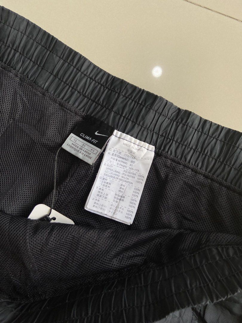 Nike Track Pants (Category: Trousers) located in Panabo. Submitted by thrifty.red (Listing ID 1468347230, Image 3). Description: Freewaist 38 length 10 opening Excellent Condition.
