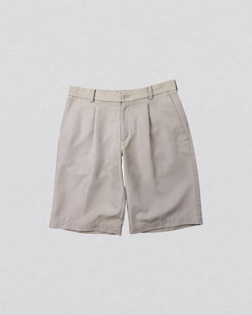 Nike Velocity Dri-fit Golf shorts (Category: Shorts) located in Cabanatuan. Submitted by argarments.ph (Listing ID 1468371669, Image 2). Description: Tagged: Size 30 / Medium Waist 31" | Length 21" | Leg opening 10.5" | Thigh 12.5" | Rise 12.5" Condition: Excellent Issue(s): -.