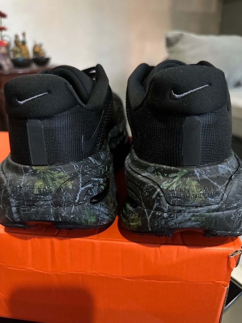 Nike Vomero Prumium used (Category: Sneakers) located in Manila. Submitted by noblecrystal2026 (Listing ID 1468362491, Image 2). Description: Vomero premium used as good as new 8.5 mens loc Angono,Rizal negotiable.