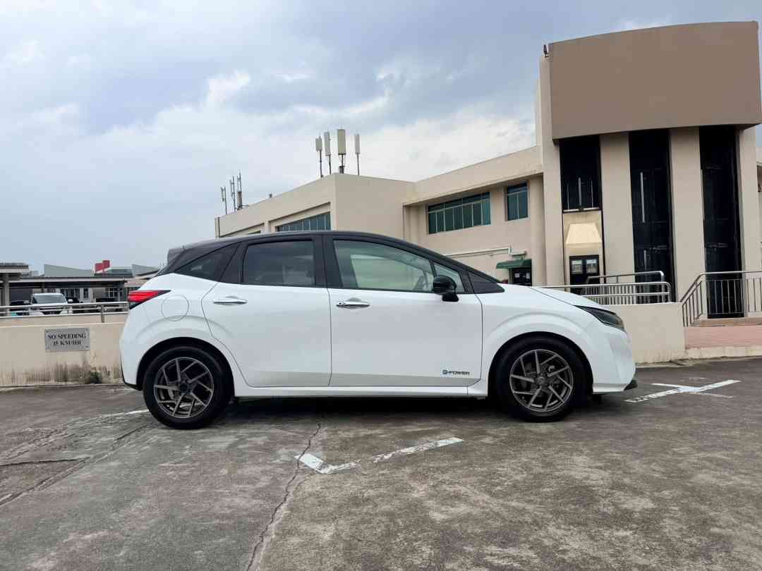 Nissan Note e-POWER Hybrid Premium (A) (Category: Used Cars) located in Singapore. Submitted by cartimesautomobile (Listing ID 1468292796, Image 3). Description: Buy with confidence from our certified pre-owned collection. Gone through a 120-points health check, each unit is refurbished for the brand new car experience. Trade ins are welcomed. Extended warranty till end of COE available too! Contact our friendly salesman today to schedule for you