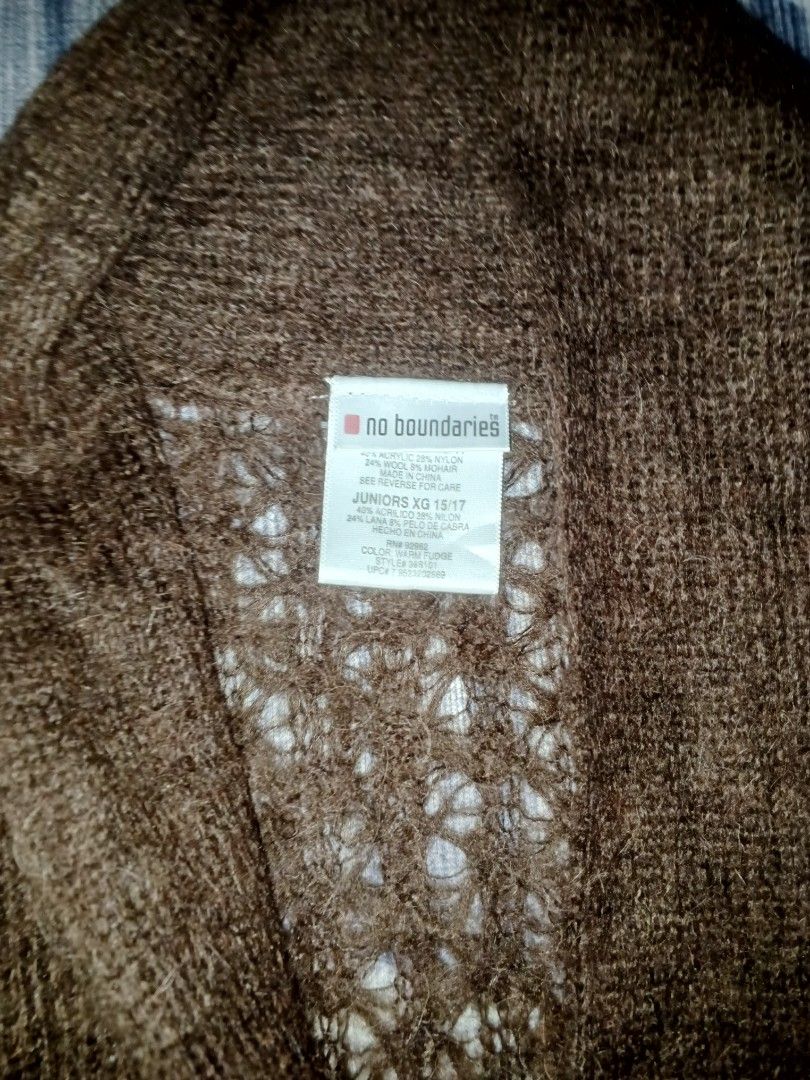 No boundaries BLAZER (Category: Others Tops) located in Manila. Submitted by icamalicdem29 (Listing ID 1468390952, Image 3). Description: shows a dark brown, open-front crochet or open-knit vest with a draped shawl collar and sleeveless design. Similar open-knit and crocheted styles from brands like No Boundaries and Multiples commonly feature this lightweight, layered look..