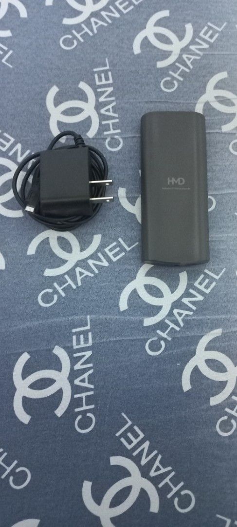 Nokia 105 keypad phone original (Category: Early Generation Mobile Phones) located in Quezon City. Submitted by cast04 (Listing ID 1468357036, Image 2). Description: for sale Nokia 105 keypad phone original authentic dual sim good as brandnew hindi rin halos nagamit complete wid box 900 php mtup: UP town center katipunan qc.
