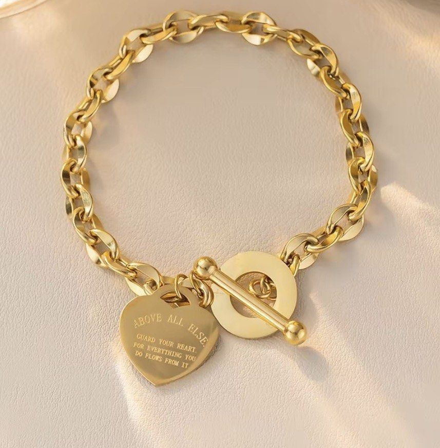 Non tarnish chain braceler t with heart charm (Category: Bracelets) located in Manila. Submitted by vintageaccessories (Listing ID 1468319355, Image 2). Description: .