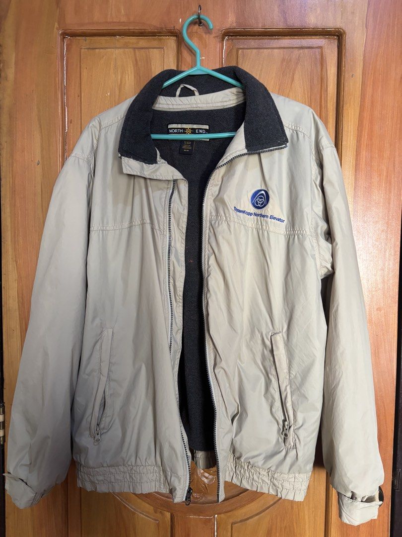 North End ThyssenKrupp Northern Elevator Jacket Size M (Category: Coats, Jackets and Outerwear) located in Manila. Submitted by shopmik4scloset (Listing ID 1468331469, Image 1). Description: Hi 👋🏽 Yes, it’s available :) Authentic Issue: slight stain at the back Preloved not thrifted 📍: Sampaloc Manila 🚚: Lalamove or J&T 💵: Gcash or Bank Transfer No meet ups, cod or free sf!.