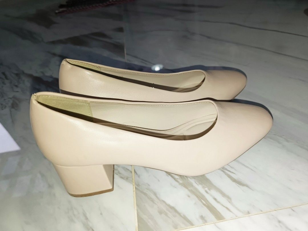 Nude Block Heels (Category: Heels) located in Pasig City. Submitted by Quelle (Listing ID 1468390978, Image 3). Description: - Brand: NUOVO by Hawkins - Color: Nude - Size: 225mm - Heel: Comfortable chunky block heel - Toe Design: Classic round toe - Condition: Minimal wear on bottom tread, clean insides with branded insoles - Worn twice for weddings - Very comfortable to wear but not my style.