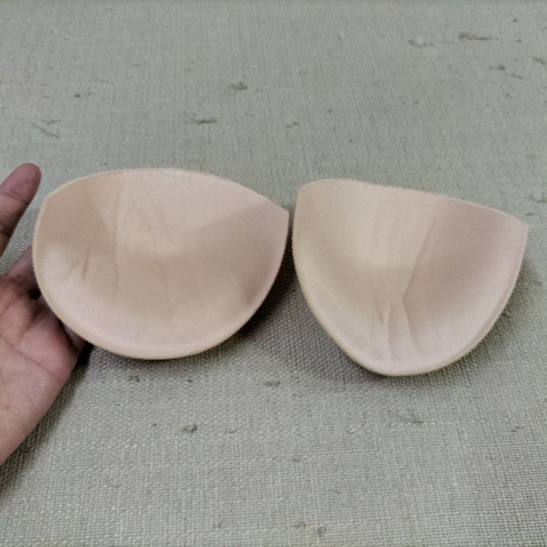 Nude Bra Inserts Size A (Category: Undergarments & Loungewear) located in Paranaque City. Submitted by decluttering-all (Listing ID 1468314458, Image 3). Description: - Item: Nude push-up bra inserts, Quality Push up bra pads - Condition: clean, 1s used - Features: Removable sponge padding, soft and skin-friendly fabric covering - Best for: Adding volume and shape to swimwear, dresses, and everyday bras - versatile - can also be used as shoulder 