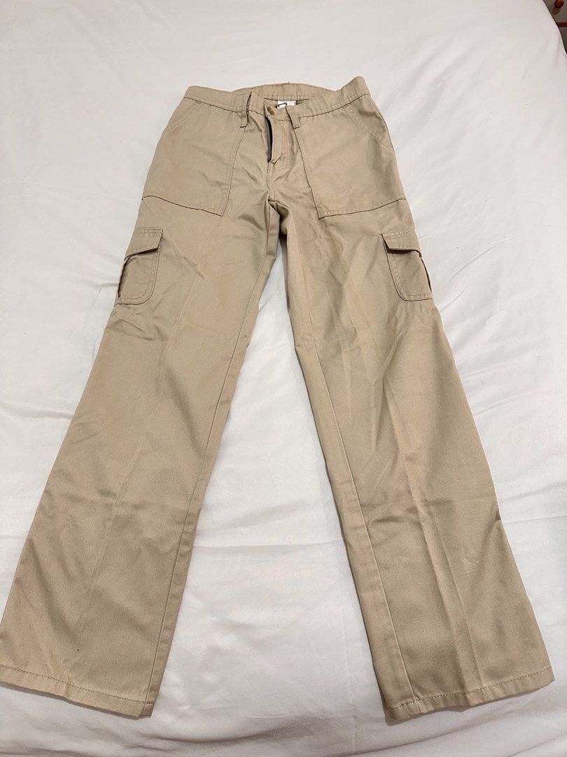 Nude Cargo pants Wranco brand (Category: Other Bottoms) located in Marilao. Submitted by shopbychacha (Listing ID 1468304390, Image 1). Description: Nude Cargo pants Wranco brand With 6 pockets Size: 28 Good as new.. once worn .