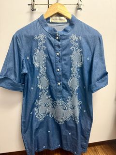 (Category: ) located in . Submitted by coco_closet (Listing ID 1468381902, Image 1). Description: .