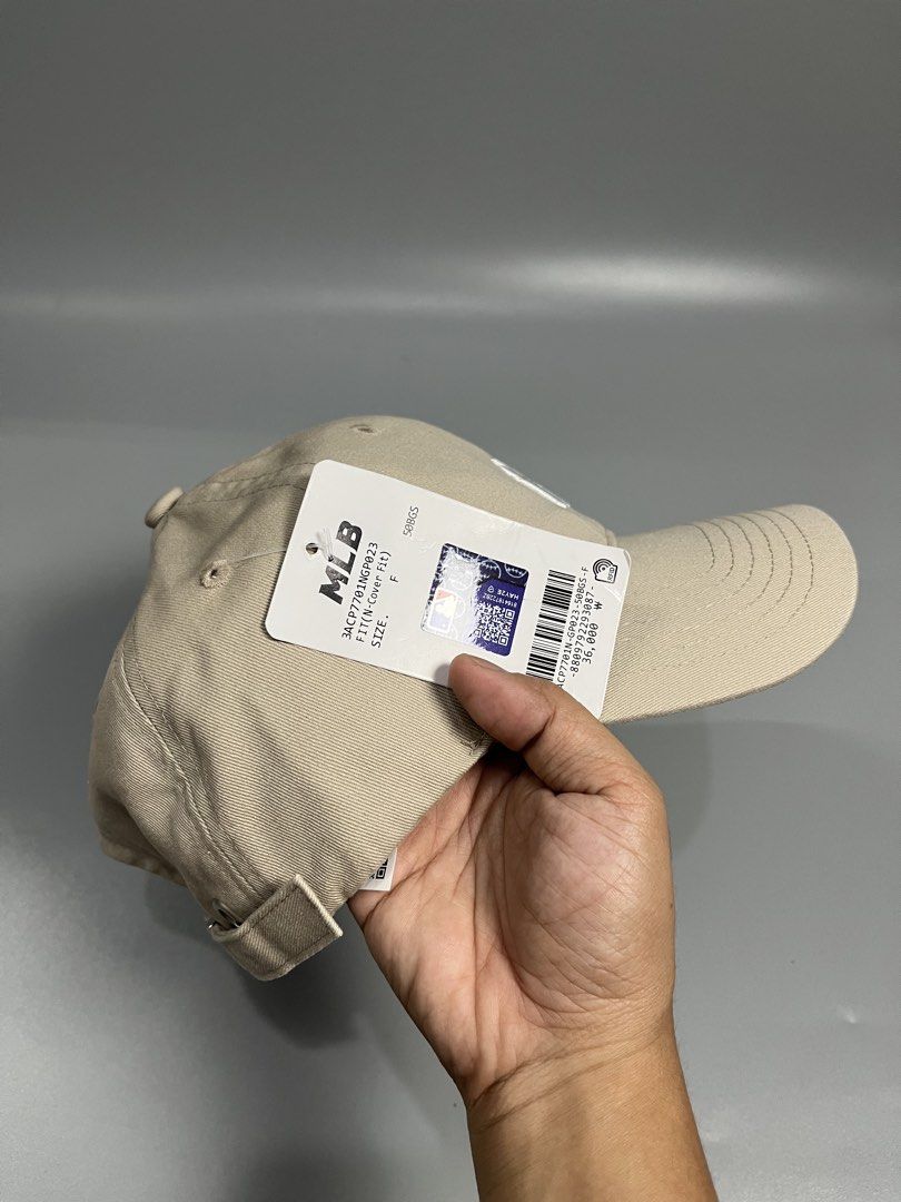 NY SMALL LOGO MLB DADHAT CAP (Category: Caps & Hats) located in Taguig. Submitted by oneday_pickenget (Listing ID 1468387793, Image 2). Description: .