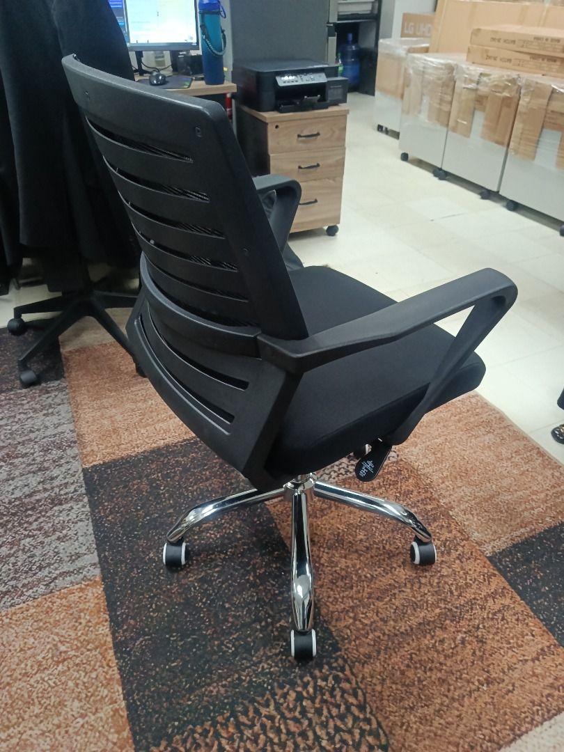 OFFICE CHAIR C-NL117 (Category: Office Furniture & Fixtures) located in Caloocan City. Submitted by michellejurilla.01 (Listing ID 1468326294, Image 3). Description: 🪑 COMFORT MEETS STYLE WITH OUR OFFICE CHAIR! ✨ Upgrade your workspace with an office chair designed for comfort, durability, and a professional look! Perfect for offices, home workstations, and business spaces. 💼 ✅ Breathable mesh back with fabric seat ✅ High-quality foam for added