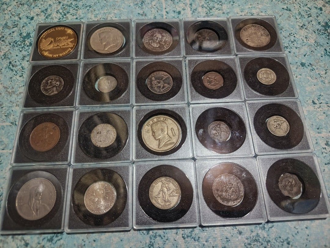 Old Philippine coins (Category: Vintage Collectibles) located in Binan City. Submitted by ephytash (Listing ID 1468383879, Image 1). Description: old old coins .. santa rosa and biñan laguna area.