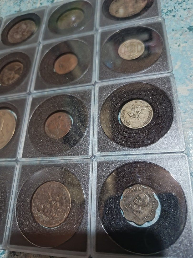 Old Philippine coins (Category: Vintage Collectibles) located in Binan City. Submitted by ephytash (Listing ID 1468383879, Image 3). Description: old old coins .. santa rosa and biñan laguna area.