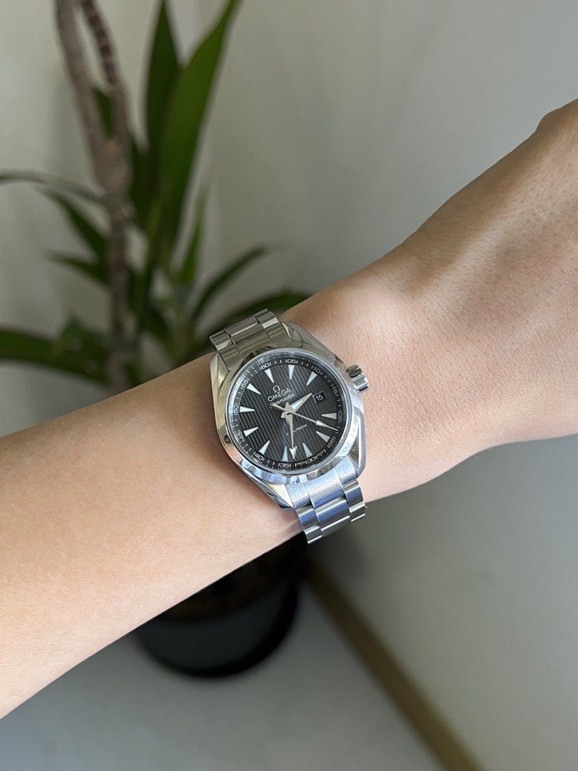 Omega Seamaster Aqua Terra 30mm Grey Full set (Category: Luxury Watches) located in Baliuag. Submitted by watchgalleriaphl (Listing ID 1468299189, Image 2). Description: Not your ordinary daily. Worth every wrist time. Surprisingly just so beautiful to have on your wrist ✨ Featuring Omega Seamaster Aqua Terra 150m in Grey dial 🩶 With its 30mm case, it’s perfect for ladies who don’t have a classy dress/diver watch yet! 🤭 A dress watch with 150m 