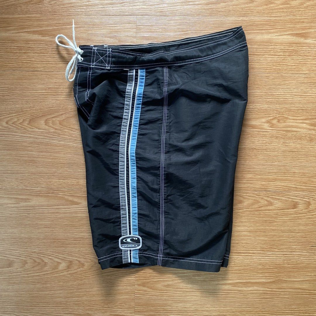 Oneill board short (Category: Shorts) located in Bislig. Submitted by kre_jey.24 (Listing ID 1468343224, Image 2). Description: Waistline 33-34 Excellent condition No issue.