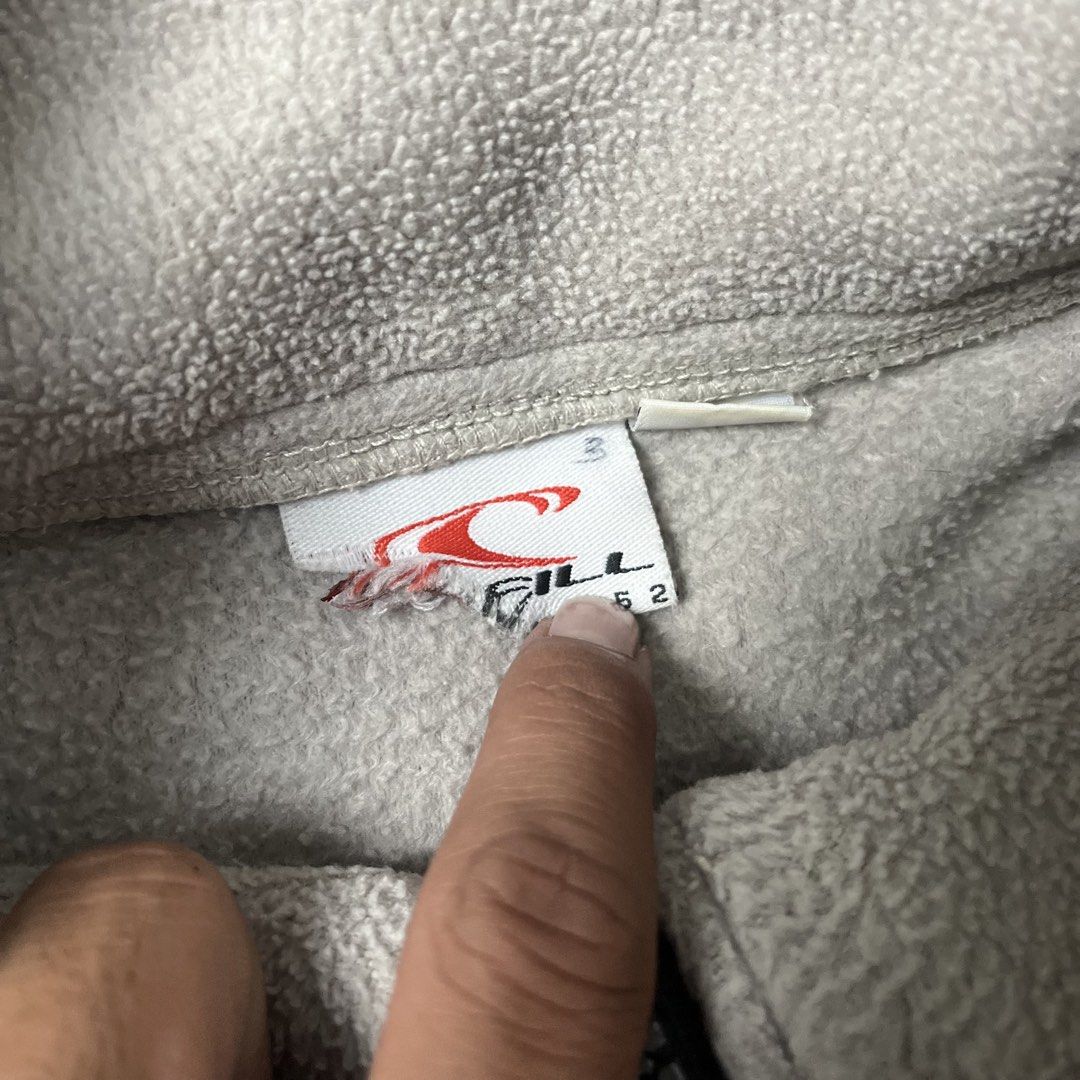 Oneill fleece jacket (Category: Coats, Jackets and Outerwear) located in Manila. Submitted by royaldripmanila (Listing ID 1468361461, Image 2). Description: No issue W23 L28.