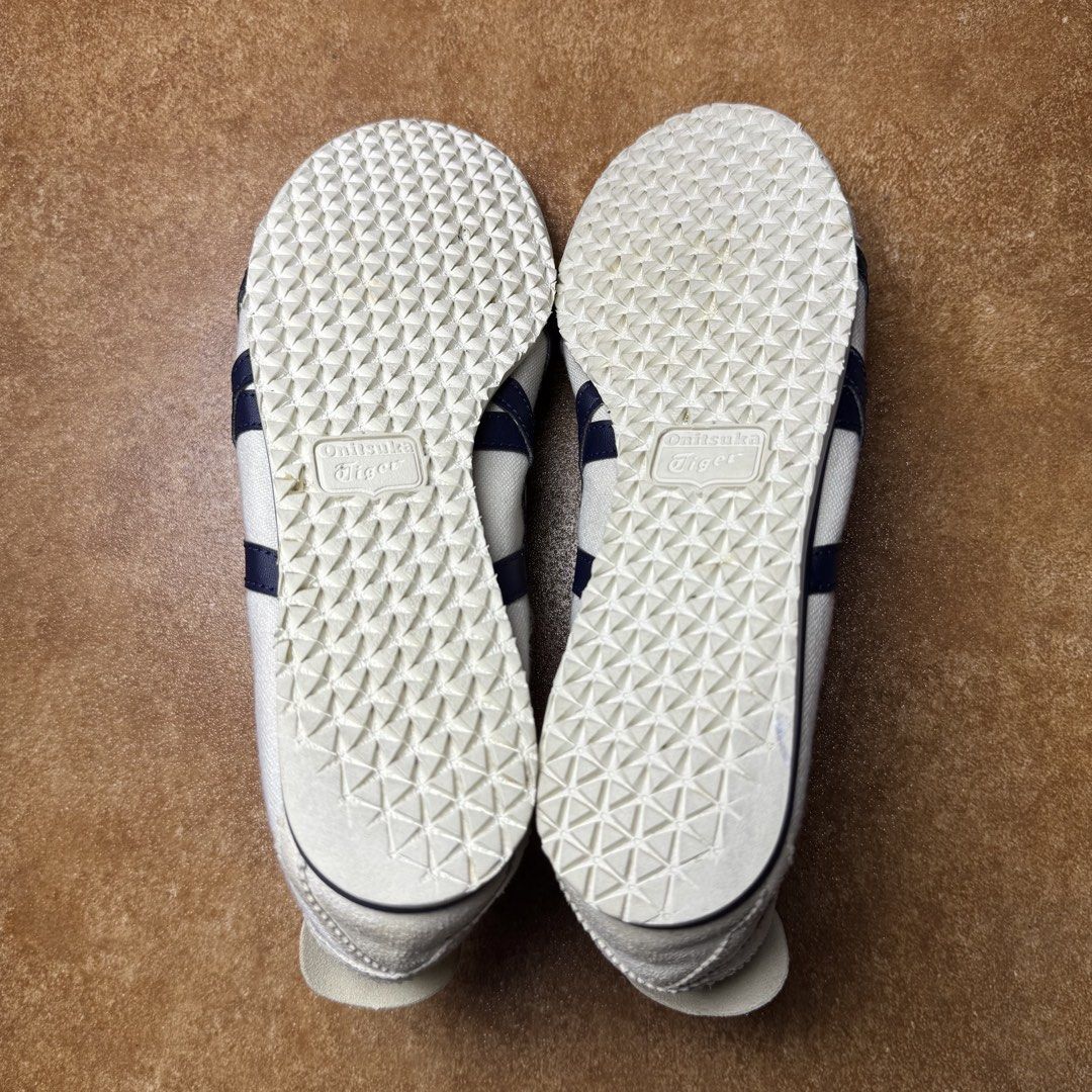ONITSUKA TIGER (Category: Sneakers) located in Panabo. Submitted by shoerarefinds (Listing ID 1468346527, Image 2). Description: Onits “birch” slip on SIZE: CM 26 / 41.5 / US 8 Excellent Condition, minimal heel drag LOCATION: PANABO CITY, DAVAO DEL NORTE, 8105 2200 FREESHIPPING .
