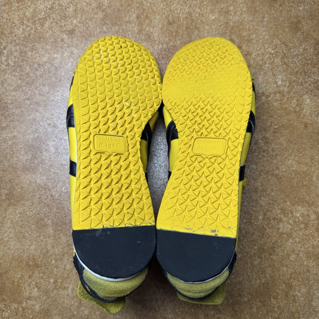 ONITSUKA TIGER (Category: Sneakers) located in Panabo. Submitted by shoerarefinds (Listing ID 1468347813, Image 2). Description: Onits “kill-bill” SIZE: CM 24/ EURO 38/ US 5 ½ Good Condition, fix outsole LOCATION: PANABO CITY, DAVAO DEL NORTE, 8105 2000 FREESHIPPING .