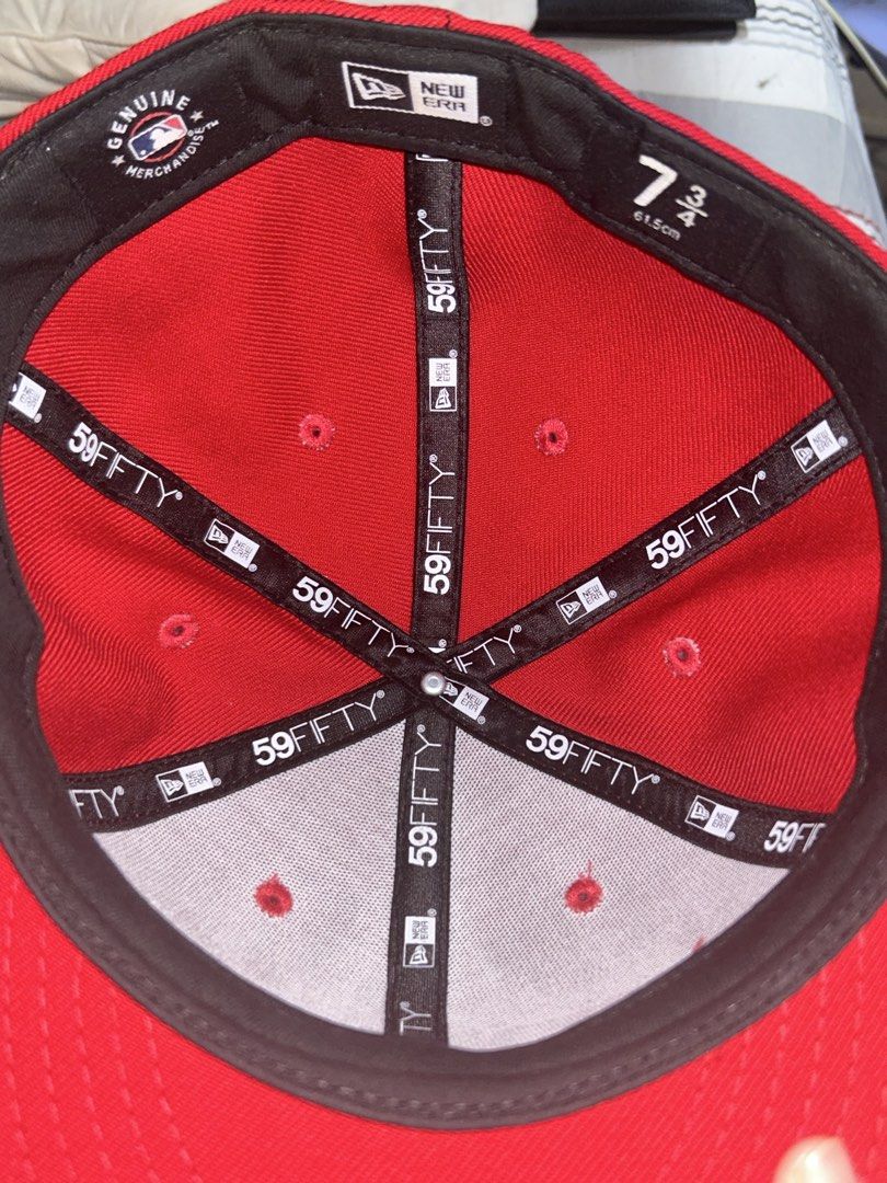 ORIG NEW ERA CAP (Category: Caps & Hats) located in Manila. Submitted by 444vincci (Listing ID 1468440685, Image 2). Description: ORIGINAL NEW ERA NY CAP.