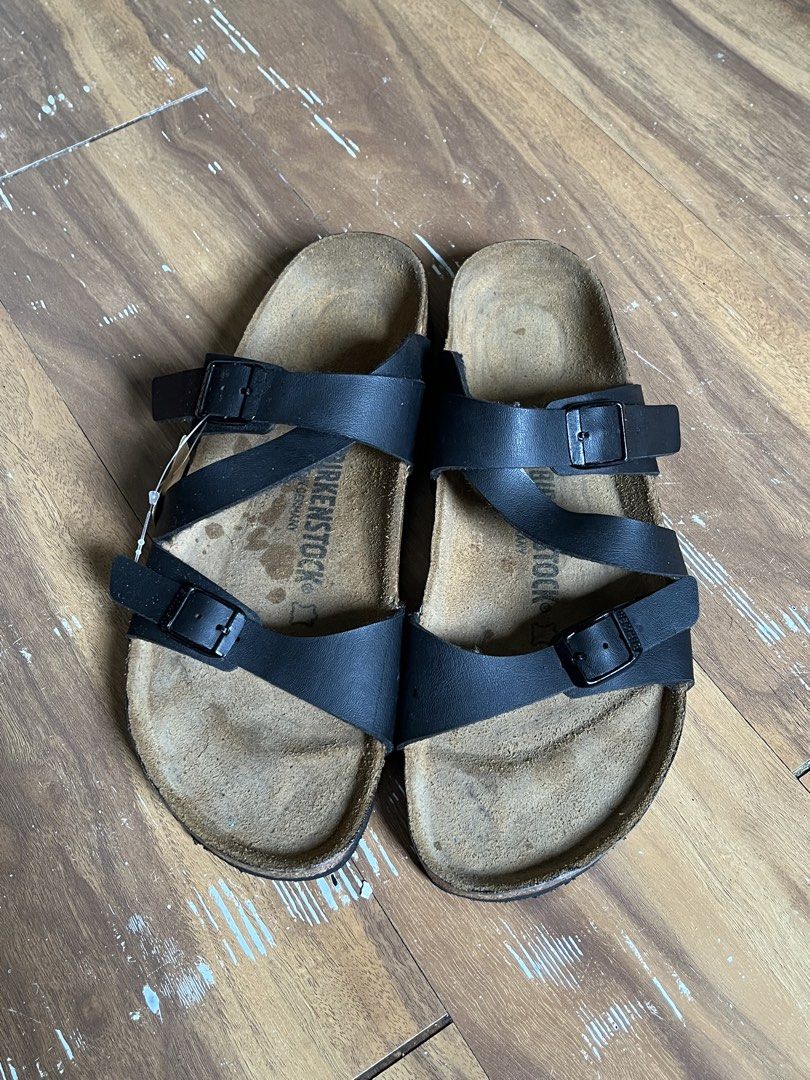 original birken yao (Category: Slippers & Slides) located in Manila. Submitted by jhedd_bercasio15 (Listing ID 1468328733, Image 2). Description: Original birken yao size-42 mens slightly used.