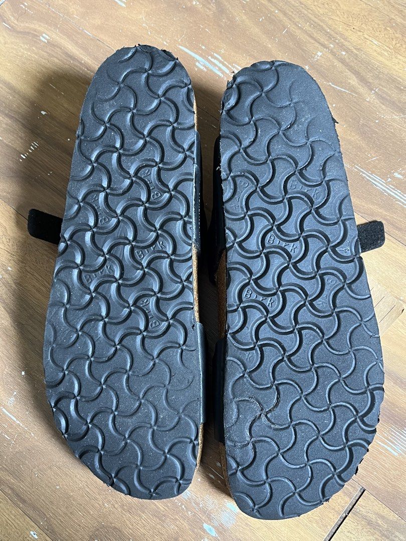 original birken yao (Category: Slippers & Slides) located in Manila. Submitted by jhedd_bercasio15 (Listing ID 1468328733, Image 3). Description: Original birken yao size-42 mens slightly used.