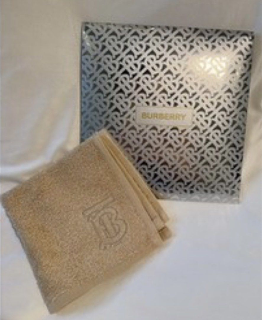 Original Burberry GWP Towel (Category: Sanitary Hygiene) located in Quezon City. Submitted by docshop.orig (Listing ID 1468437656, Image 2). Description: 🌺 Color may vary as the package is sealed. Photo attached is for reference only😊.