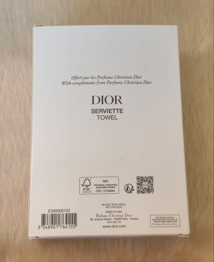 Original Dior GWP Towel (Category: Sanitary Hygiene) located in Quezon City. Submitted by docshop.orig (Listing ID 1468438343, Image 3). Description: 🌺 Dines: 24X11 in inches.