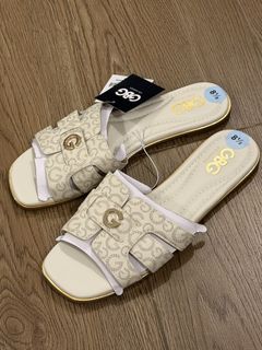 (Category: ) located in . Submitted by lovely.items1983 (Listing ID 1468383589, Image 1). Description: .
