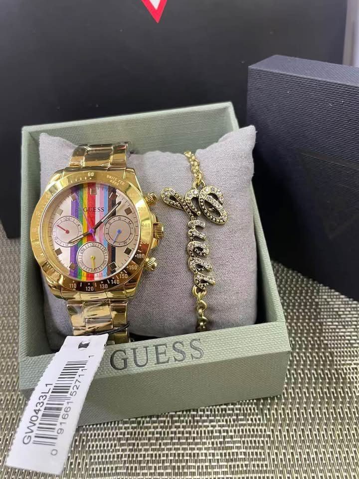 Original Guess watch (Category: Luxury Watches) located in Antipolo. Submitted by hideoutcloset88 (Listing ID 1468390147, Image 3). Description: Orig from Us Bundle with bracelet .