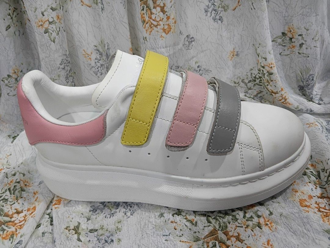 Oversized Multicolour Alexander McQueen (Category: Sneakers) located in Subic. Submitted by AnythingBrandedby_May (Listing ID 1468477183, Image 2). Description: Alexander McQueen.