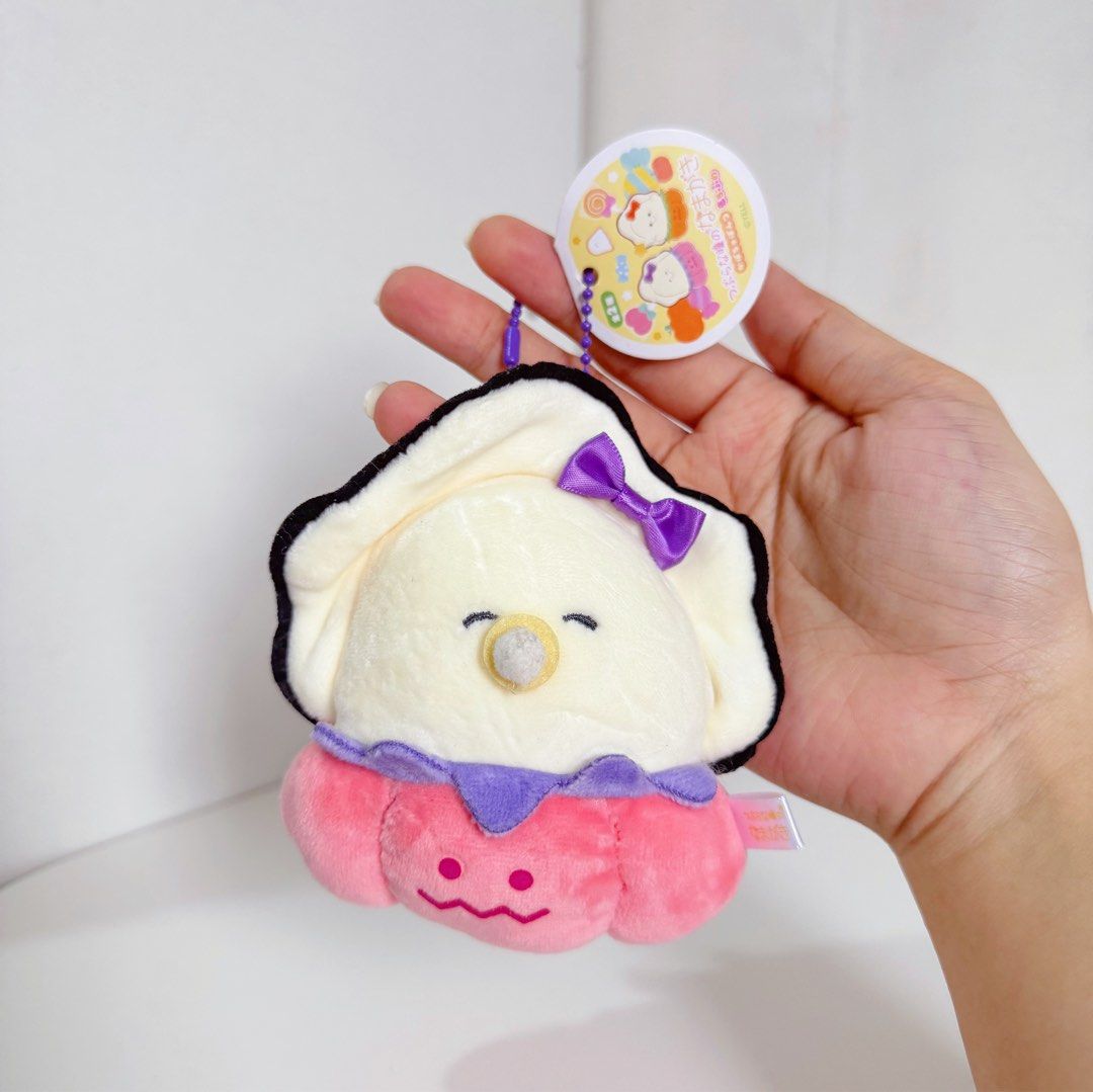Oyster Yell Pumpkin Charm (Category: Plushies & Soft Toys) located in Manila. Submitted by ashyyel_ (Listing ID 1468480387, Image 1). Description: .