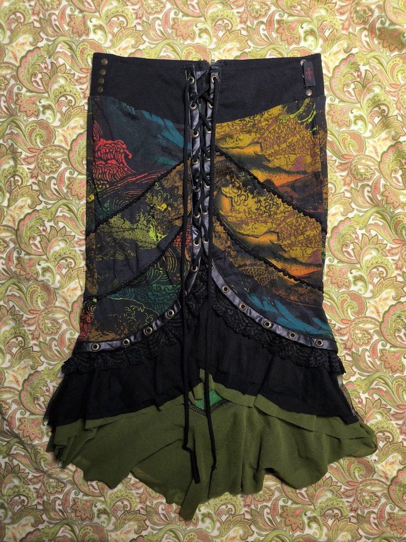 Ozz Croce Oriental Skirt ✨ (Category: Skirts) located in San Mateo. Submitted by _kristineee_ (Listing ID 1468306727, Image 1). Description: Ozz Croce Oriental Skirt ✨ - featuring a laced corset-style waist, Japanese-inspired print panels, and a layered ruffle and mesh skirt - no issue/flaws S: 25” relaxed, up to 28” stretch L: 23” NO INCREMENT 💌 CB: ₱1,600 by Faith Merian EOB: OCT 18, 11pm PH time MOP: CASH-G / BP I MOD: TIKTOK C.O PH & WORLD W