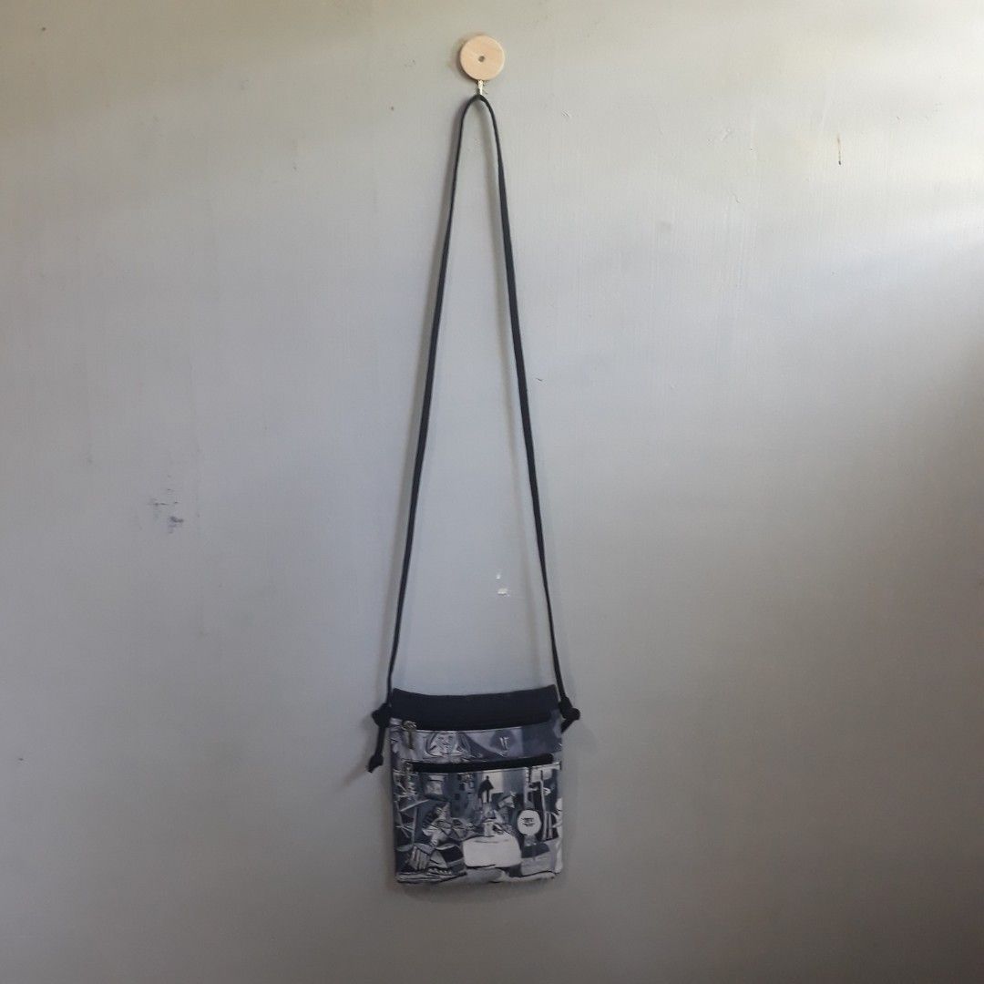 PABLO PICASSO "LAS MENINAS" SLINGBAG AOP (Category: Sling Bags) located in Lipa City. Submitted by n1tchz (Listing ID 1468326743, Image 1). Description: No issue All zipper working 2 major pocket Dm me, ty!.