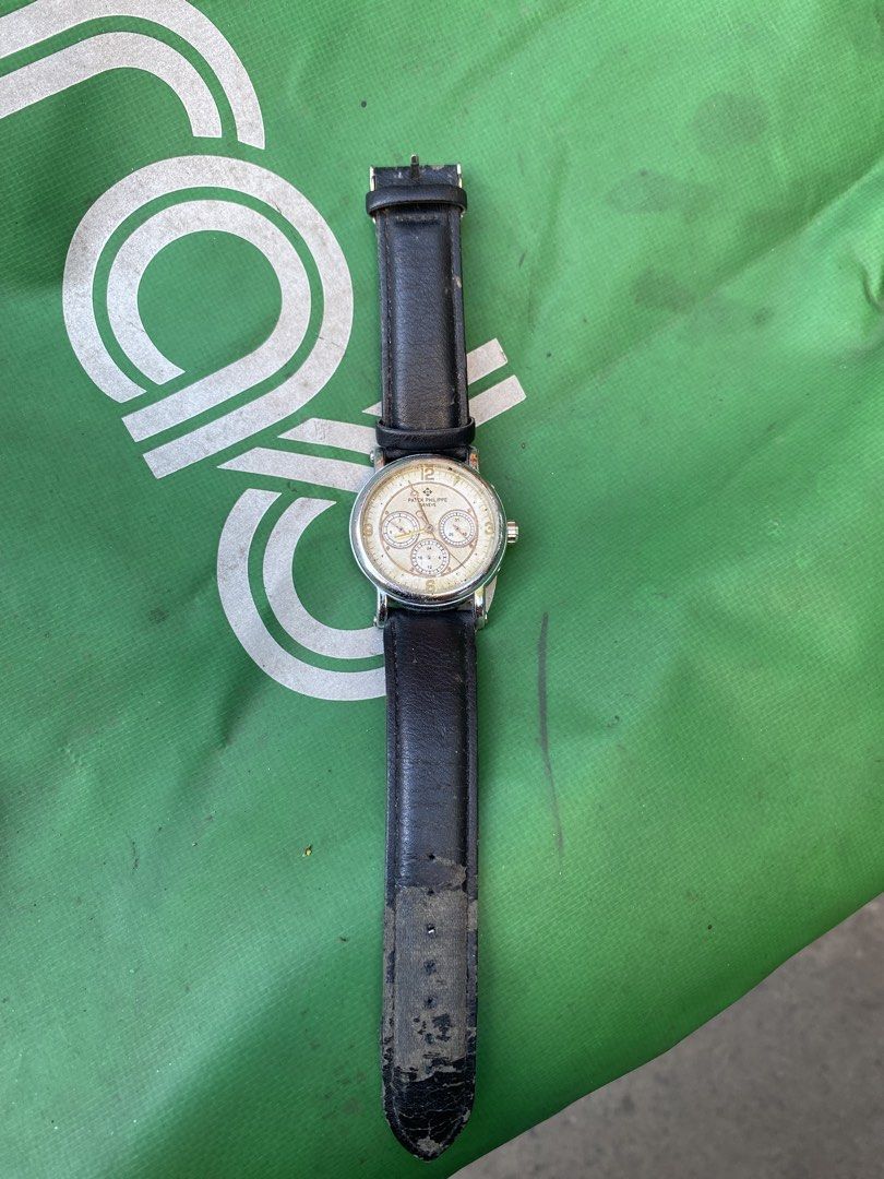 Patek Philippe Authomatic (Category: Men's Watches) located in Quezon City. Submitted by yoshitandie (Listing ID 1468348616, Image 3). Description: Patek Philippe Authomatic 💯 Honesyt Issue, basag salamin, change na bracelet, The Rest Almost Good ! Negotiable!!.
