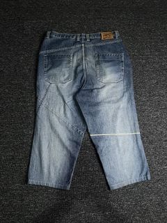 (Category: ) located in . Submitted by thrifty.4pp4rels (Listing ID 1468432196, Image 1). Description: .