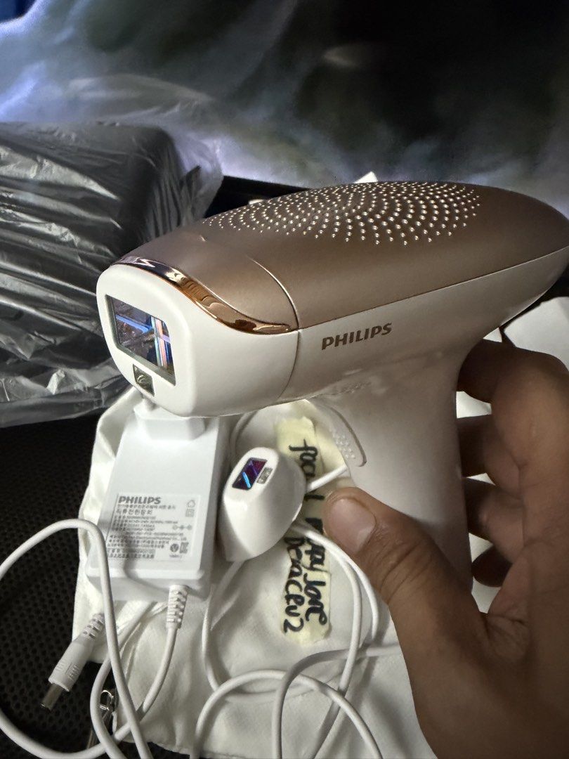 Philips Lumea Essential Hair Remover (Category: Hair Removal) located in Bulacan. Submitted by mysticdeer.6d7f47 (Listing ID 1468451587, Image 2). Description: Philips Lumea Hair Removel Complete with Owners Manual Power Adaptor 220V.