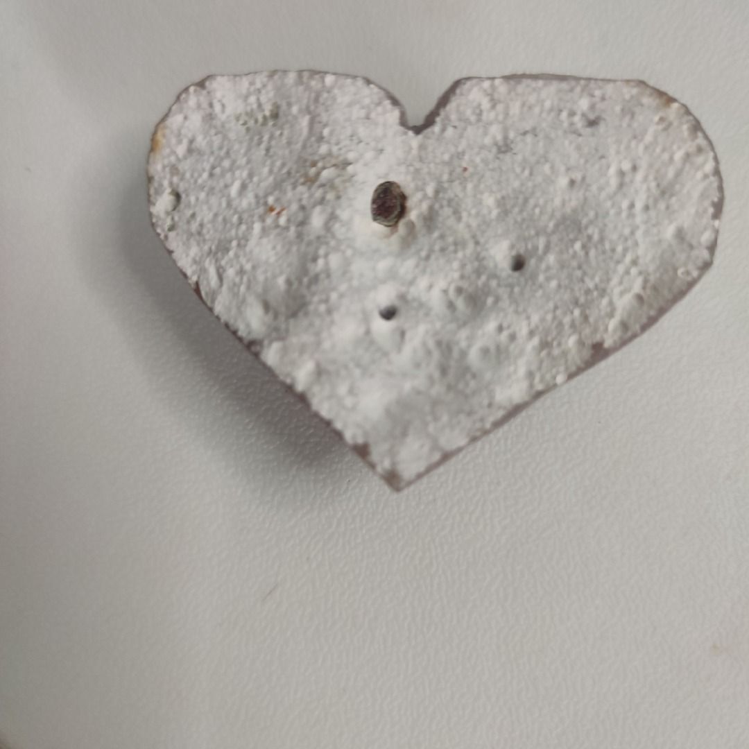Pink Amethyst Druzy Heart (Category: Precious Stones) located in Taguig. Submitted by joyofcrystals (Listing ID 1468333013, Image 3). Description: 🌸 Benefits & Energy Emotional Healing & Comfort: Pink Amethyst is known to promote inner peace, soothe anxiety, and fill your space with gentle heart energy. 🌸 Higher Guidance & Intuition: Helps connect the Heart Chakra with the Crown Chakra, encouraging trust, clarity, and self-love. 🌸 High-Vibe De