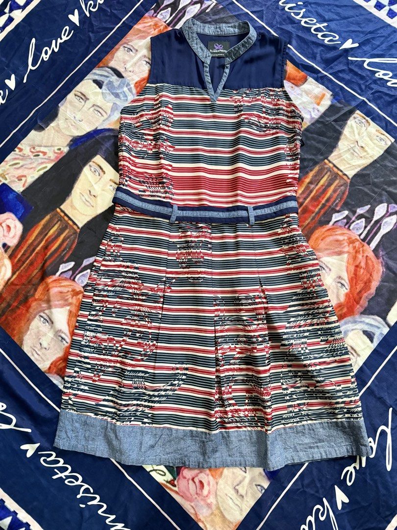 Plains & prints dress (Category: Dresses) located in Santiago. Submitted by shoppaholickikay (Listing ID 1468323942, Image 1). Description: .