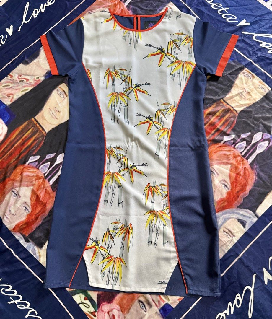 Plains & prints dress (Category: Dresses) located in Santiago. Submitted by shoppaholickikay (Listing ID 1468324214, Image 1). Description: .