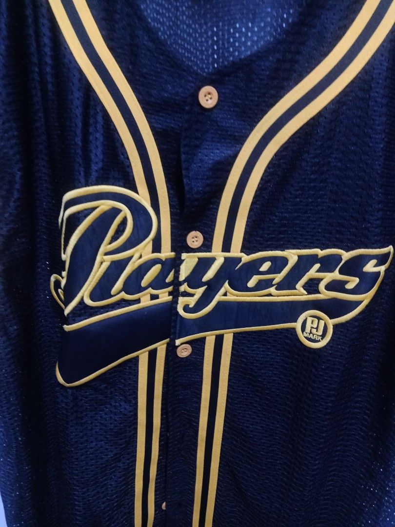 Players jersey (Category: Tshirts & Polo Shirts ) located in Las Pinas. Submitted by the_recycle_shop (Listing ID 1468417976, Image 2). Description: XXL 22x32 Good condition.