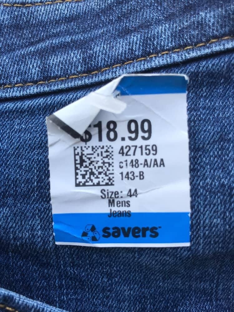 Plus size Wrangler strechable pants size 44 (Category: Jeans) located in Manila. Submitted by historicthrift (Listing ID 1468314488, Image 3). Description: Size 44 No issue.