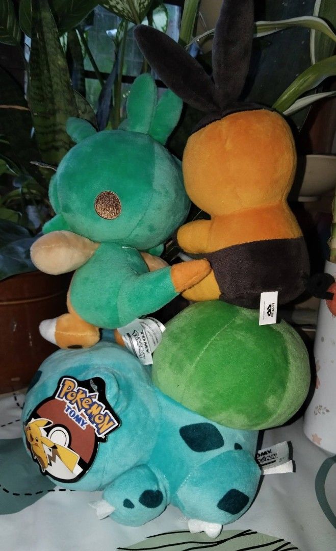 POKEMON BUNDLE (Category: Plushies & Soft Toys) located in Marikina City. Submitted by duaaaaa (Listing ID 1468352366, Image 2). Description: BUNDLE 1K AS NEW CONDITION NO ISSUE.