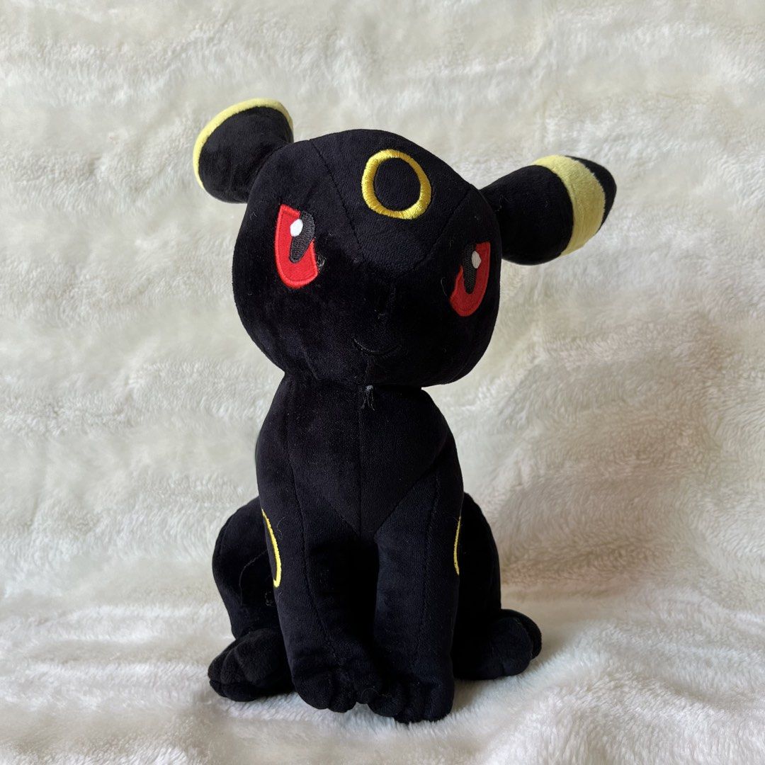 Pokemon Umbreon (Category: Plushies & Soft Toys) located in Samal. Submitted by thatsodd (Listing ID 1468439852, Image 1). Description: .